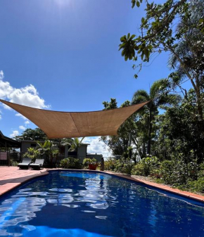 Feng Shui Sugarcane Cabin, Proserpine